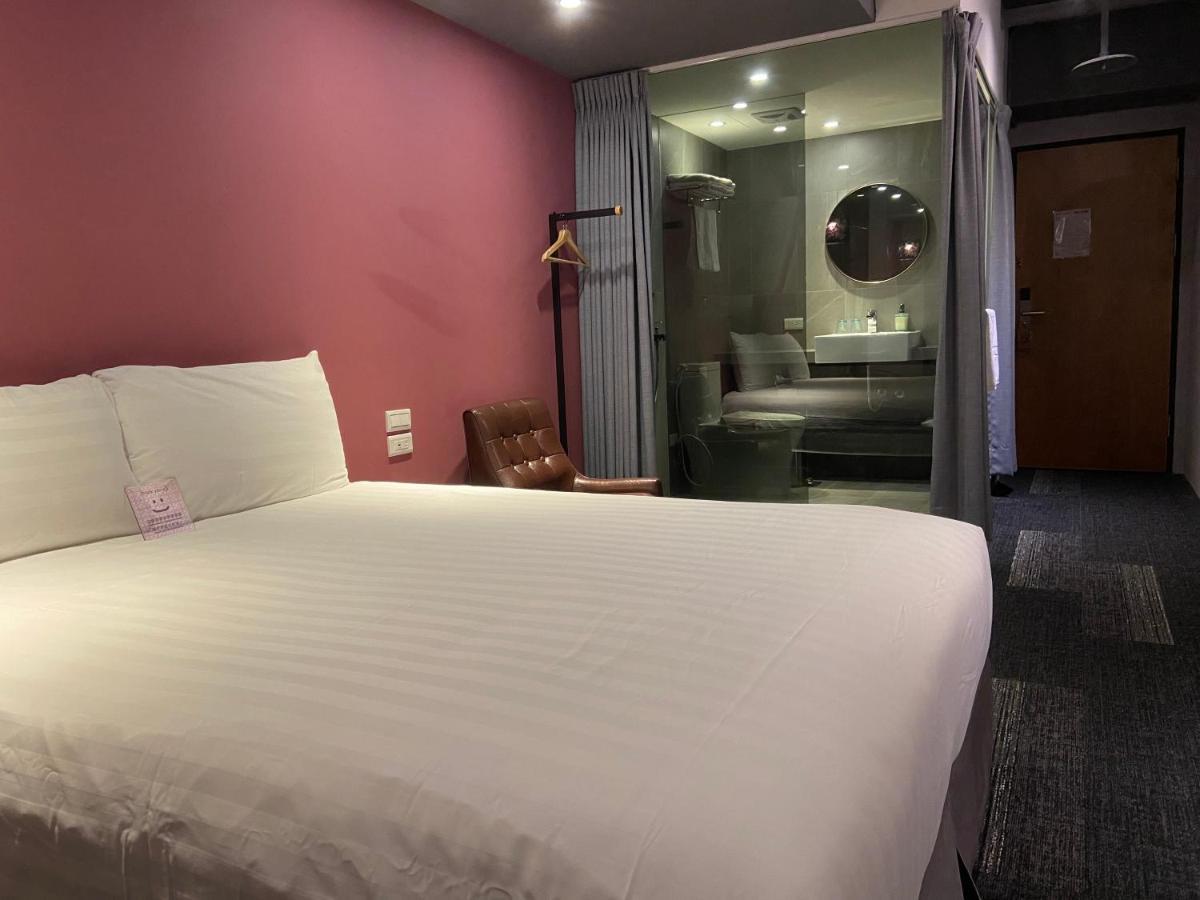Cho Hotel 3 Taipei Exterior photo